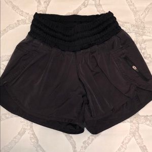 Lulu shorts